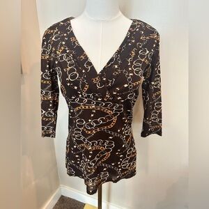 Y2K Style Chain Print V-Neck 3/4 Sleeve Top Size S Brown Gold